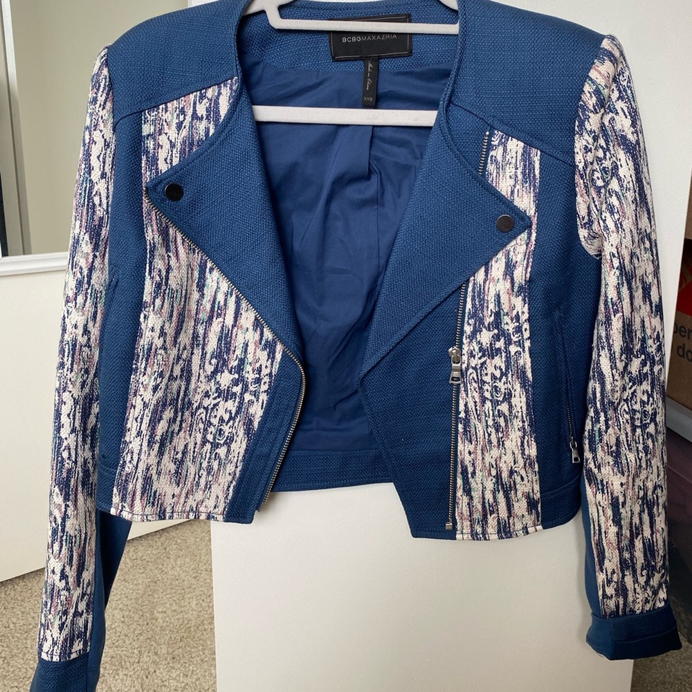 BCBG cropped tweed jacket